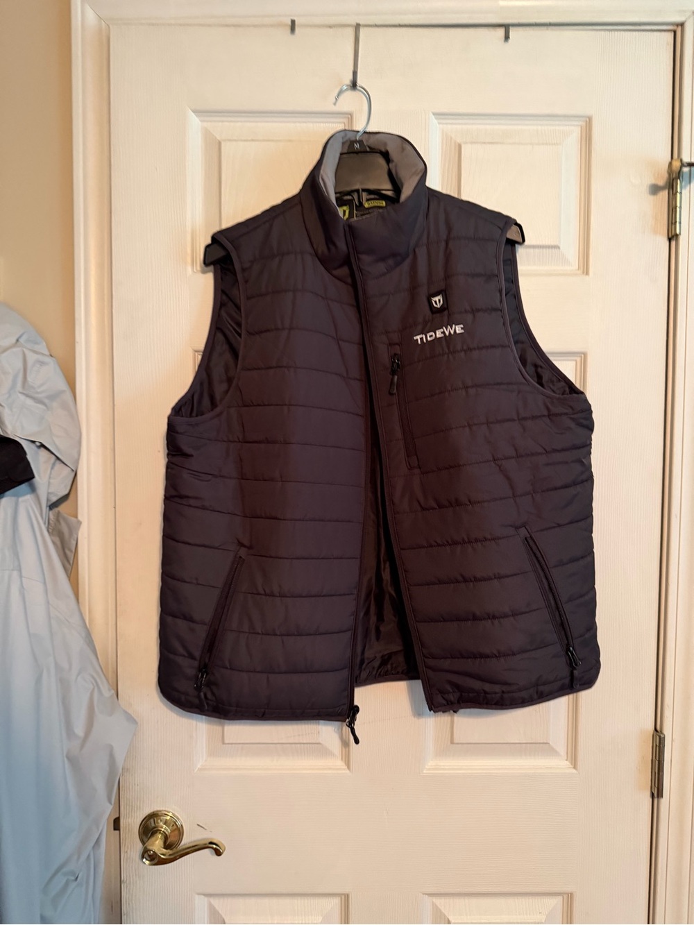 Brand new women’s xxl heated vest